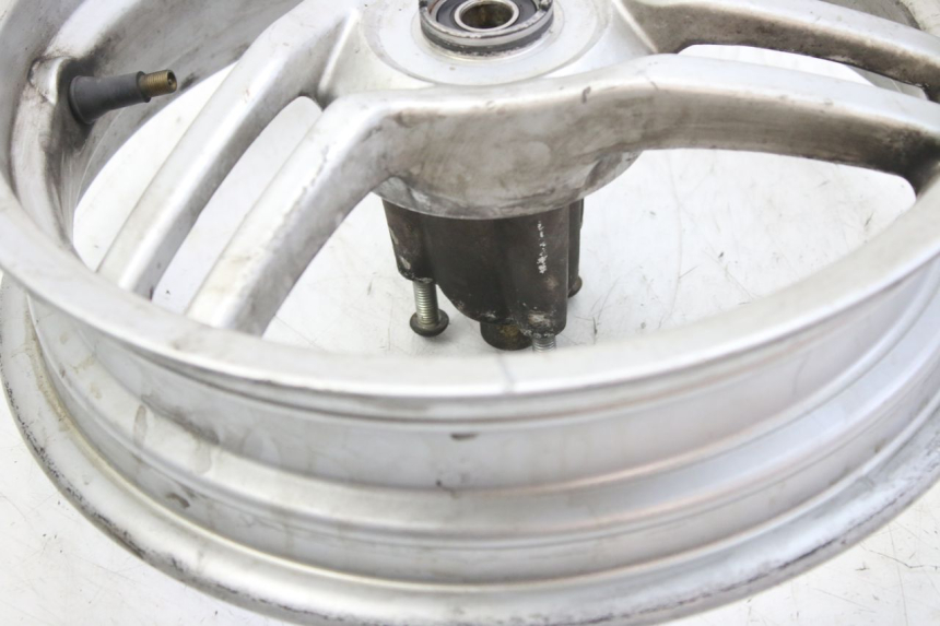 photo de FRONT WHEEL RIM PEUGEOT LUDIX 50 (2008 - 2017) - Surface and material condition