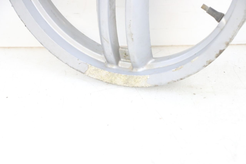 photo de FRONT WHEEL RIM PEUGEOT LUDIX 50 (2008 - 2017) - Additional view of the item