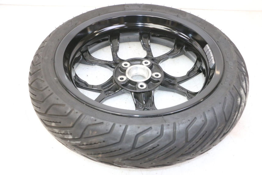 photo de FRONT RIM PIAGGIO MP3 HPE 310 (2024 - 2025) - Fixing points details