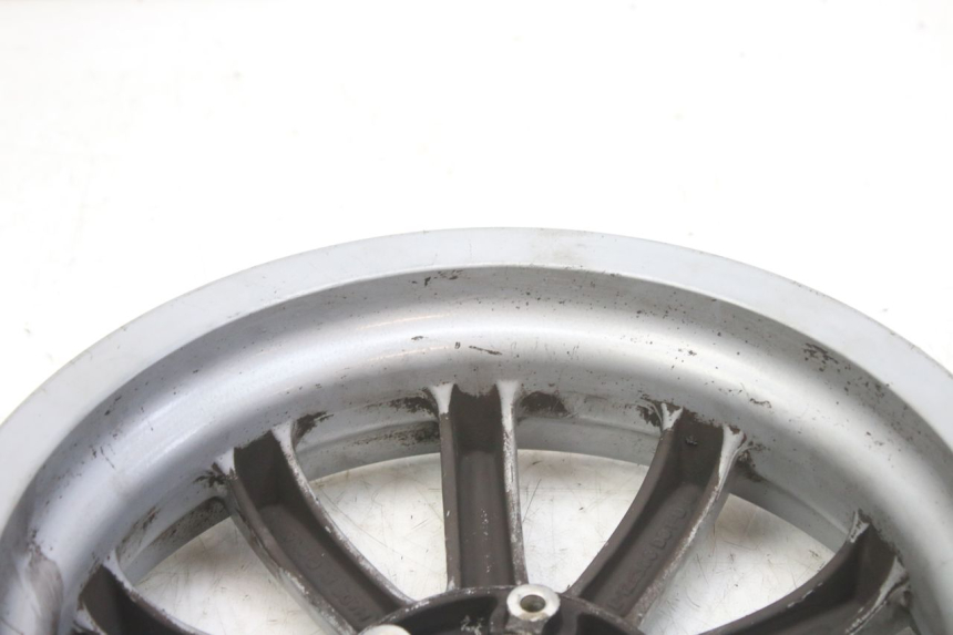 photo de FRONT WHEEL PIAGGIO MP3 RL 250 (2006 - 2010) - Alternative perspective