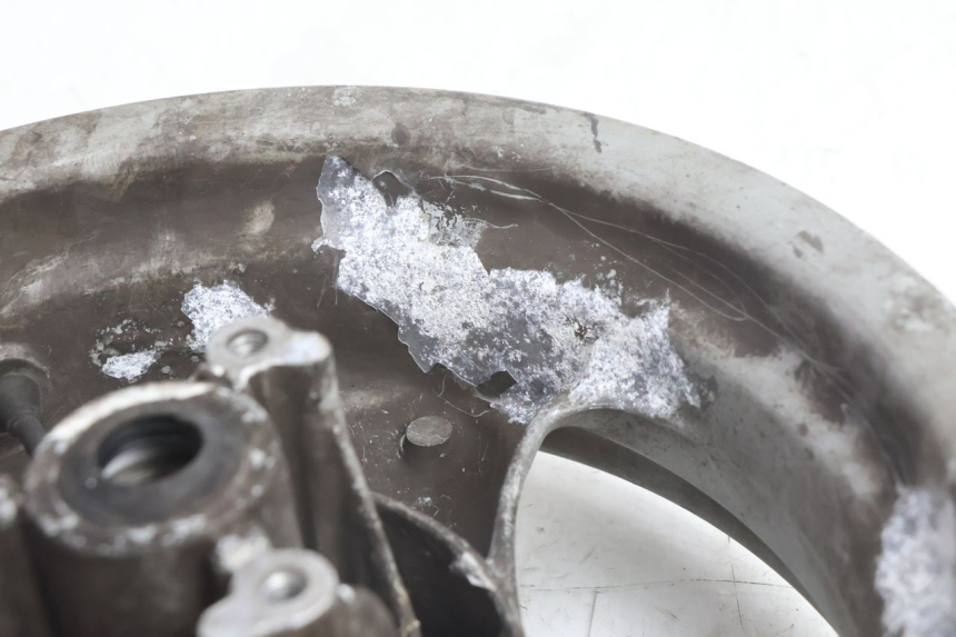 photo de FRONT RIM YAMAHA NEO'S NEOS 2T 50 (1998 - 2007) - High-resolution close-up