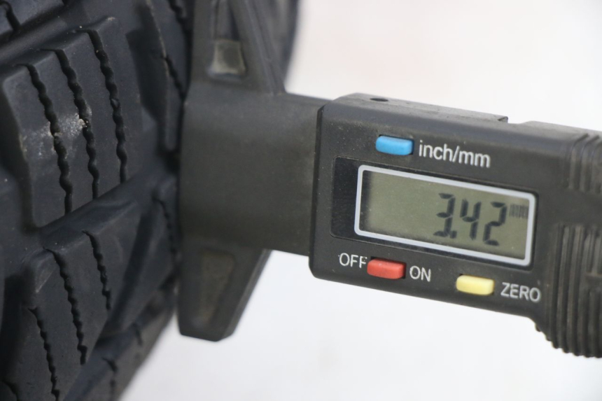 photo de FRONT WHEEL YAMAHA NEOS NEO'S 4T 50 (2008 - 2016) - Alternative perspective