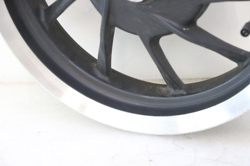 photo de FRONT RIM KYMCO LIKE 4T 50 (2019 - 2025) - Additional view of the item