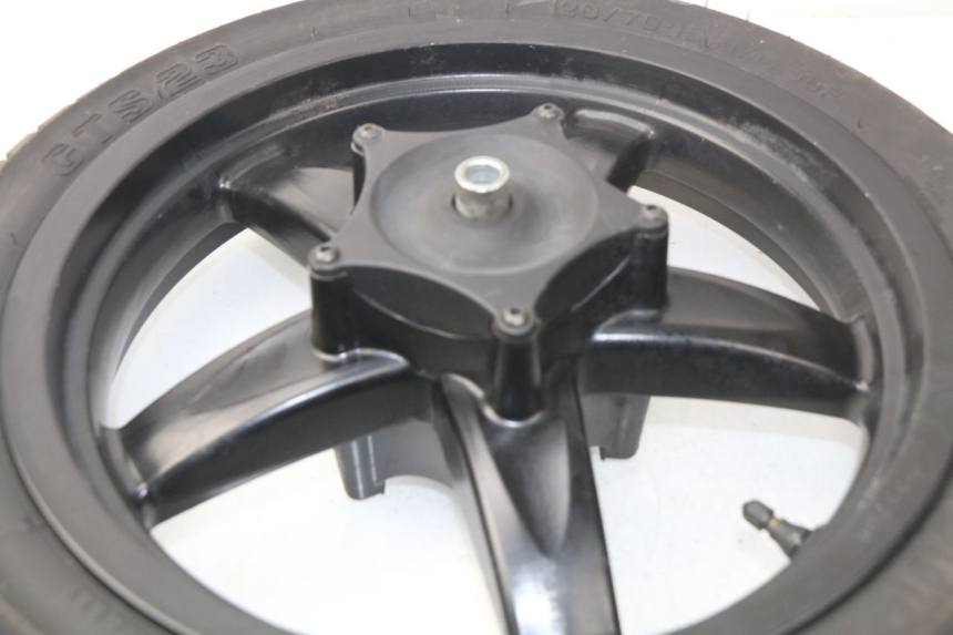 photo de FRONT WHEEL RIM GILERA NEXUS 125 (2009 - 2013) - Technical close-up