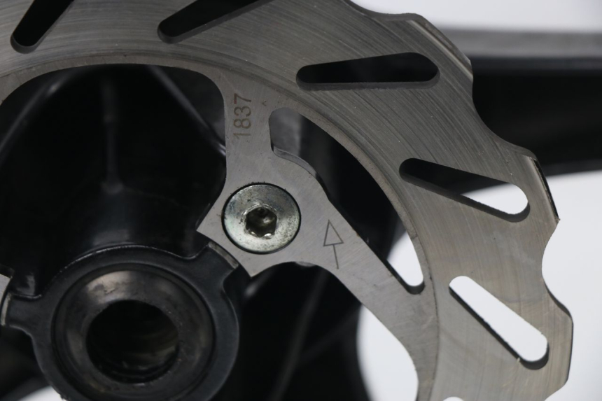 photo de FRONT RIM MBK NITRO 50 (2004 - 2008) - Alternative perspective