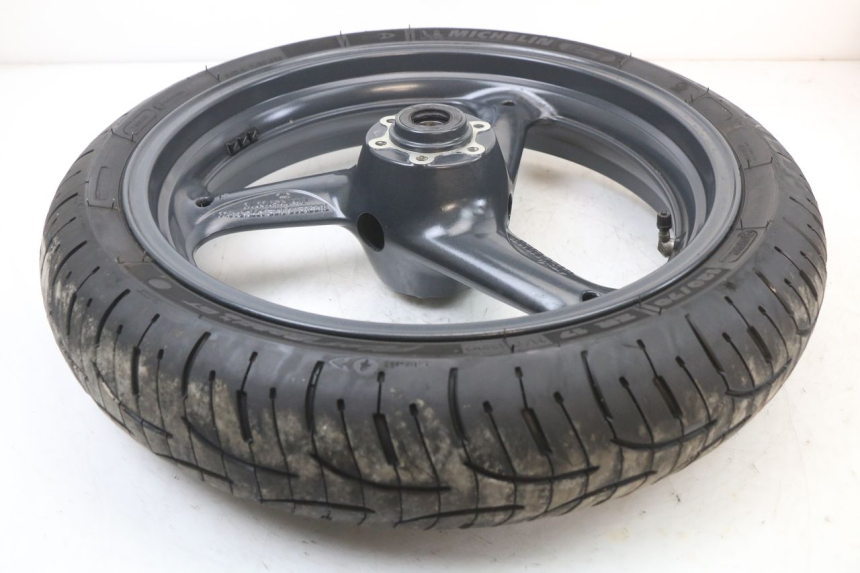 photo de FRONT RIM MOTO GUZZI NORGE 8V GT 1200 (2011 - 2016) - Fixing points details