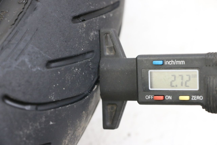 photo de FRONT WHEEL HONDA NTV DEAUVILLE 650 (1998 - 2001) - Component detail