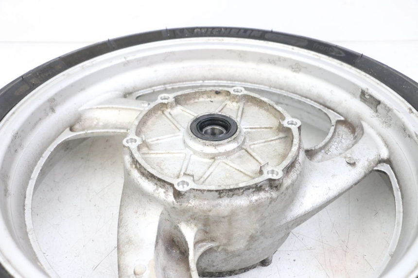 photo de FRONT WHEEL HONDA NTV DEAUVILLE 650 (1998 - 2001) - Zoom on usage condition
