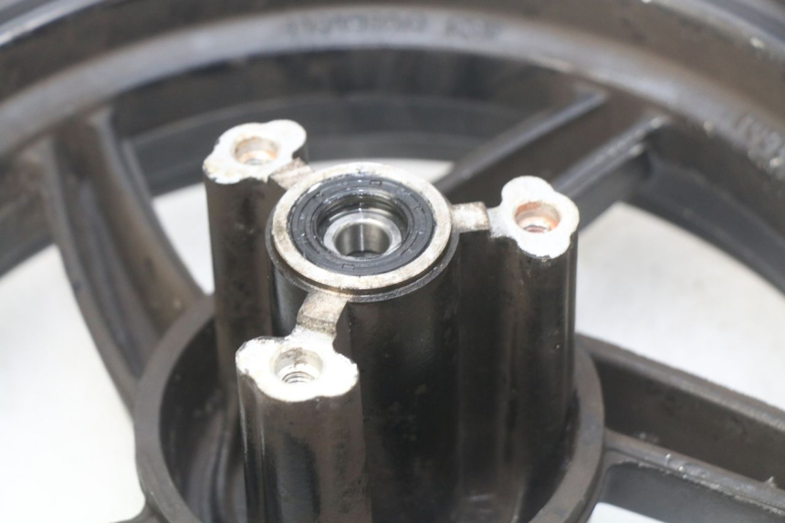 photo de FRONT WHEEL SYM ORBIT 2 2T 50 (2008 - 2018) - Additional view of the item