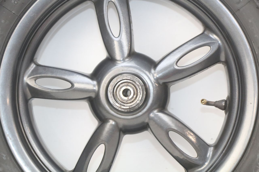 photo de FRONT WHEEL RIM MBK OVETTO 2T 50 (2007 - 2017) - Distinctive features