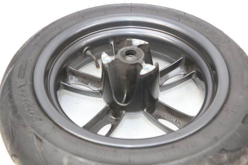 photo de FRONT WHEEL RIM MBK OVETTO 2T 50 (2007 - 2017) - Alternative perspective