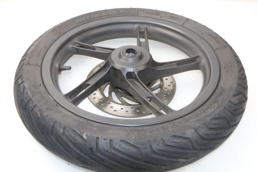 photo de FRONT WHEEL RIM HONDA PCX (JF47) 125 (2012 - 2013) - Alternative perspective