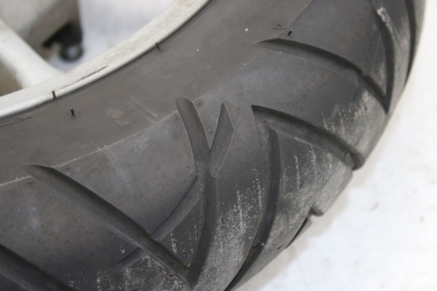 photo de FRONT WHEEL HONDA PES PS I 125 (2006 - 2012) - Zoom on usage condition