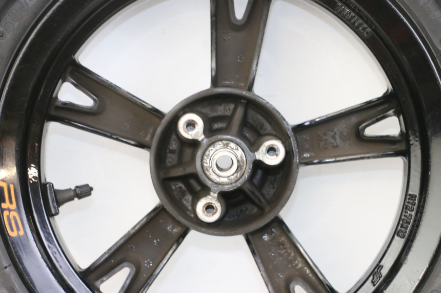 photo de FRONT WHEEL RIM PEUGEOT KISBEE 2T 50 (2010 - 2017) - Markings and original references