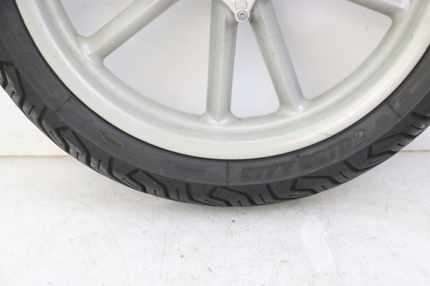 photo de FRONT RIM PIAGGIO BEVERLY 125 (1998 - 2005) - Additional view of the item