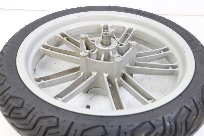 photo de FRONT RIM PIAGGIO BEVERLY 125 (1998 - 2005) - Surface and material condition