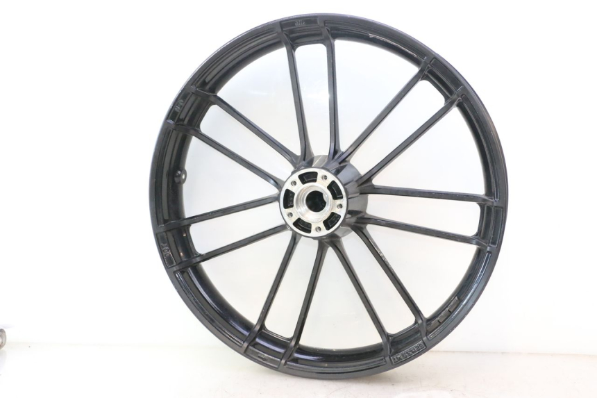 photo de FRONT RIM HARLEY DAVIDSON ROAD GLIDE FLTRXSE 1920 (2018 - 2022) - Alternative perspective