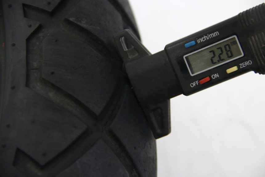 photo de FRONT WHEEL RIM HYOSUNG RT KARION 125 (2003 - 2007) - Additional view of the item