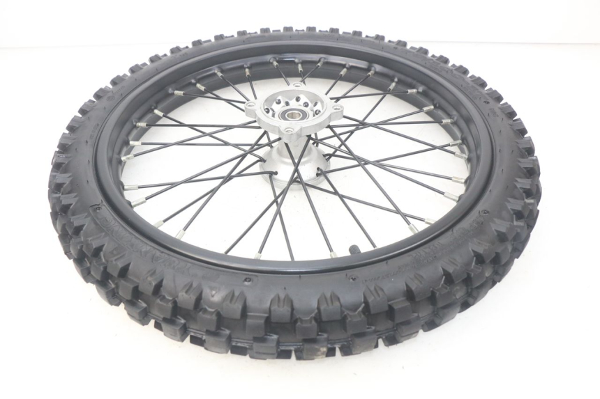 photo de FRONT WHEEL APOLLO RXF 125 - Zoom on usage condition