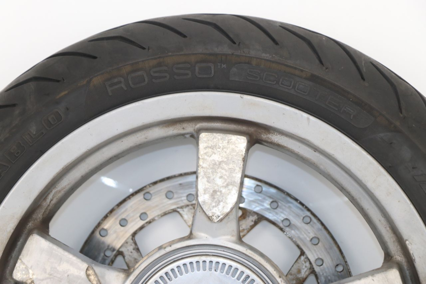 photo de FRONT WHEEL PEUGEOT SATELIS 125 (2010 - 2012) - Distinctive features