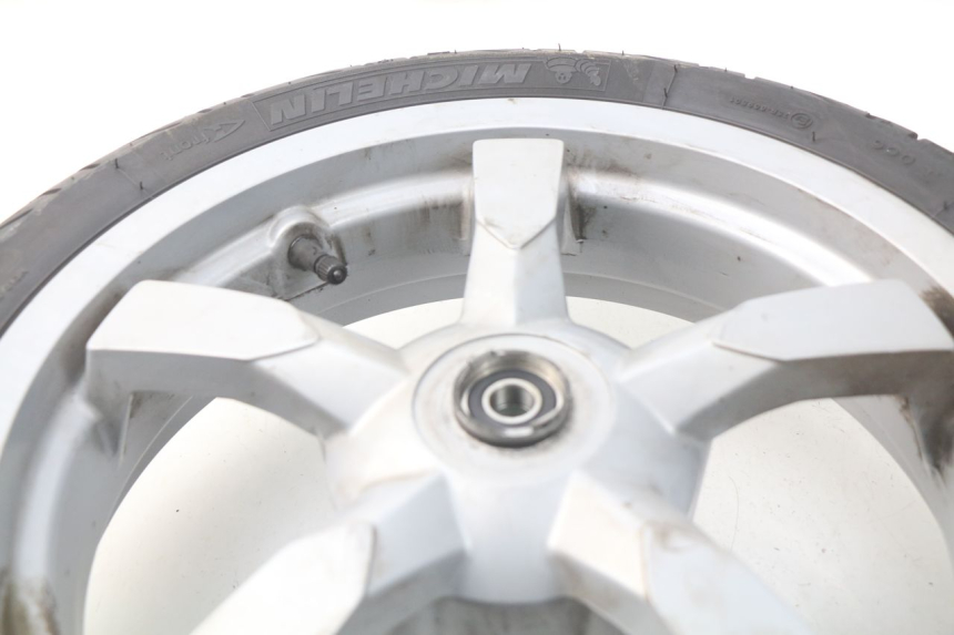 photo de FRONT RIM PEUGEOT SATELIS 300 (2012 - 2015) - Technical close-up