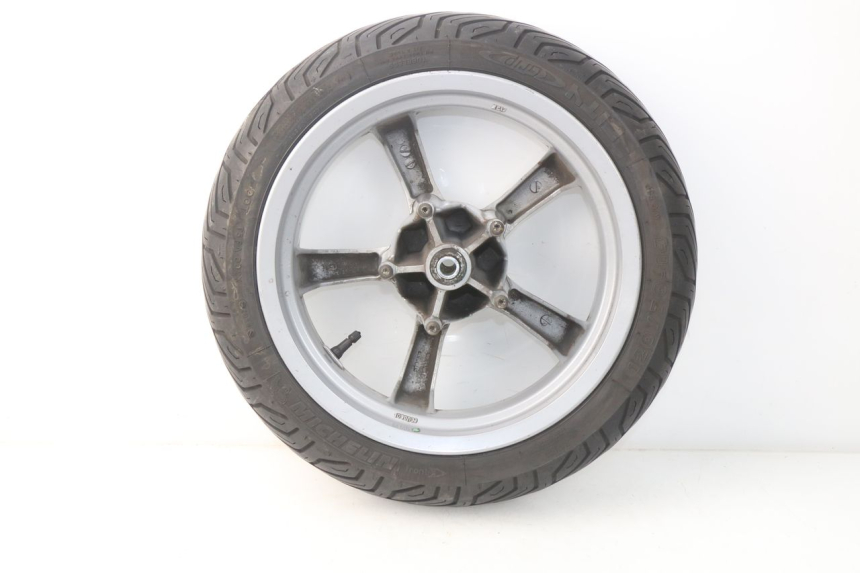 photo de FRONT RIM PEUGEOT SATELIS 300 (2012 - 2015) - Fixing points details