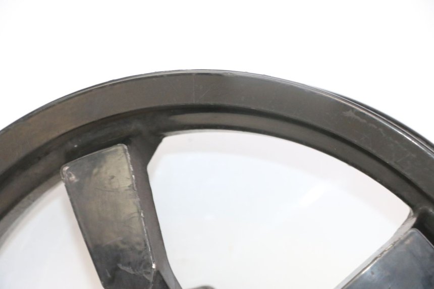 photo de FRONT RIM PEUGEOT SATELIS 125 (2013 - 2018) - Surface and material condition