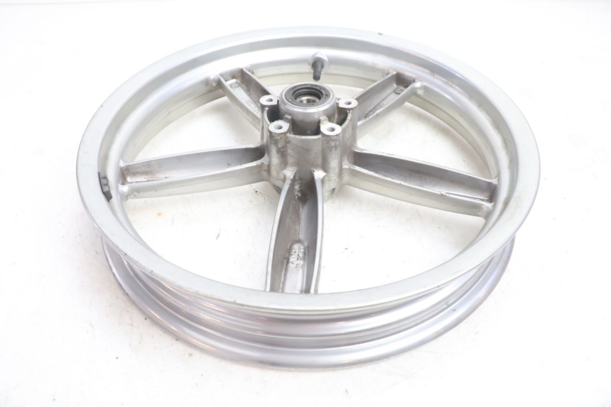 photo de FRONT RIM APRILIA SCARABEO GT 125 (1999 - 2007) - High-resolution close-up