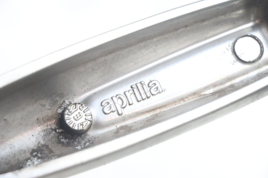photo de FRONT RIM APRILIA SCARABEO GT 125 (1999 - 2007) - Supplementary product photo