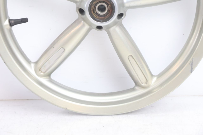 photo de FRONT RIM APRILIA SCARABEO GT 125 (1999 - 2007) - Zoom on usage condition