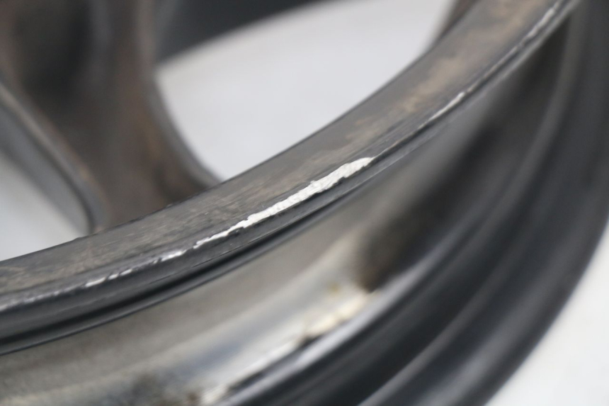 photo de FRONT RIM HONDA SES DYLAN 125 (2002 - 2006) - Alternative perspective