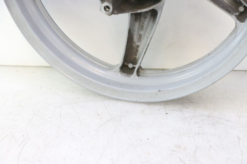 photo de FRONT RIM HONDA SH 125 (2001 - 2003) - Surface and material condition