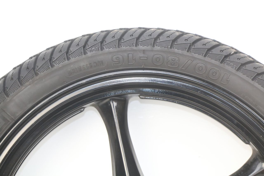 photo de FRONT WHEEL SUZUKI SIXTEEN 125 (2008 - 2010) - Distinctive features