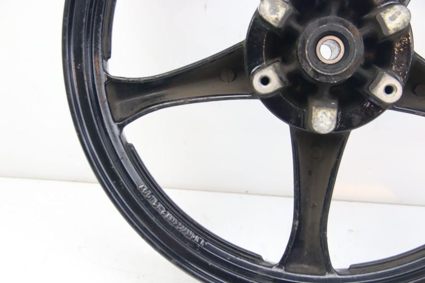 photo de FRONT WHEEL SUZUKI SIXTEEN 125 (2008 - 2010) - Additional view of the item