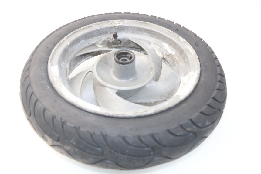 photo de FRONT RIM HONDA SJ BALI 50 (1996 - 1999) - Zoom on usage condition