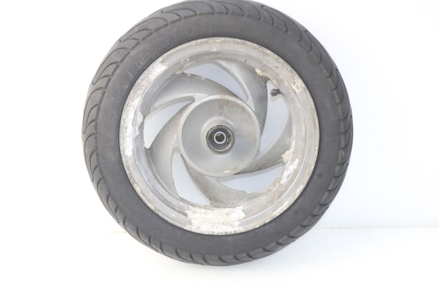 photo de FRONT RIM HONDA SJ BALI 50 (1996 - 1999) - Technical close-up