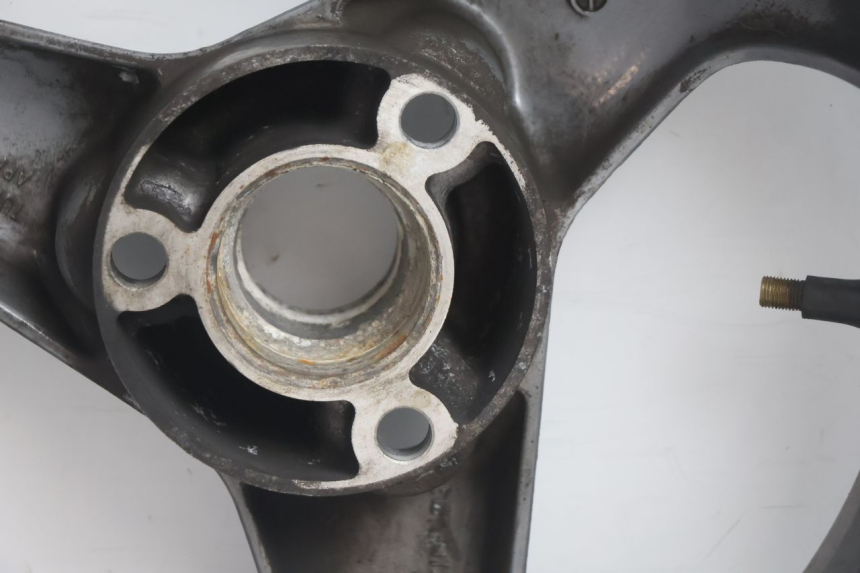 photo de FRONT WHEEL RIM PEUGEOT SPEEDFIGHT LC 50 (1996 - 2002) - Checked used part