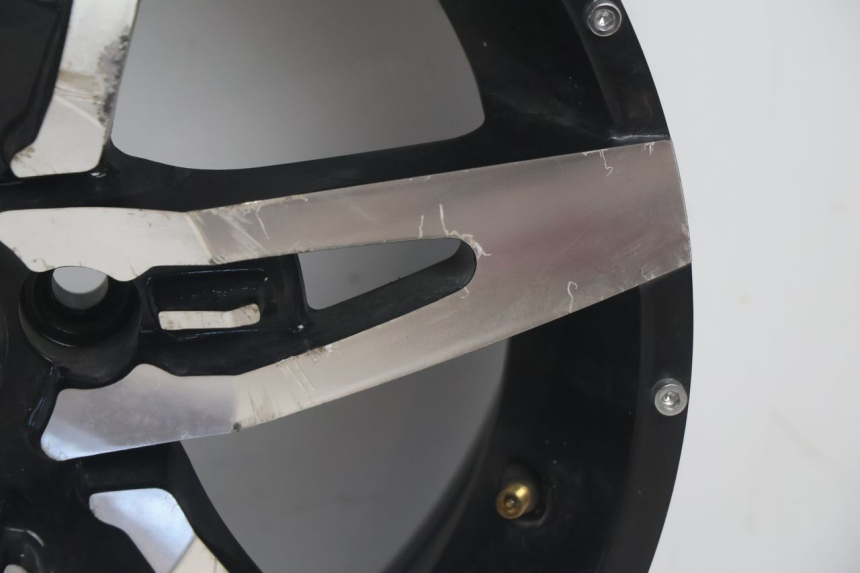 photo de FRONT RIM CAN-AM SPYDER RS 1000 (2008 - 2012) - Product overview