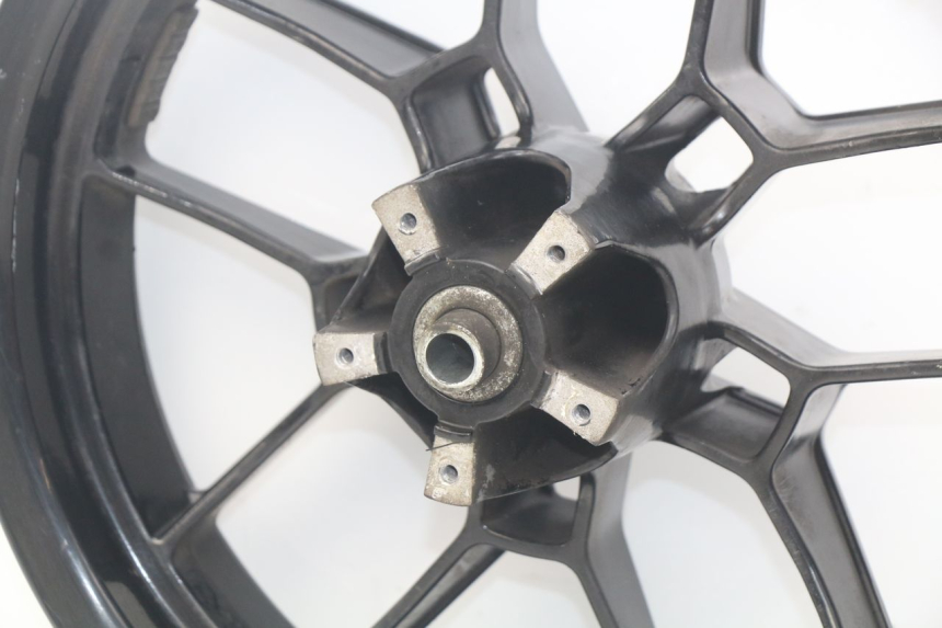 photo de FRONT WHEEL RIM APRILIA SR 2T 50 (2012 - 2017) - Additional view of the item