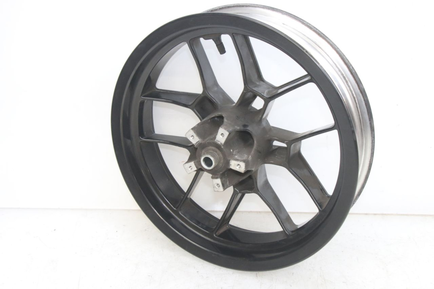 photo de FRONT WHEEL RIM APRILIA SR 2T 50 (2012 - 2017) - Fixing points details
