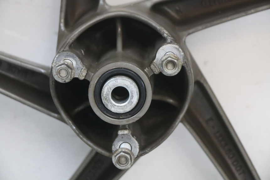 photo de FRONT RIM APRILIA SR CARB LC 2T 50 (2004 - 2012) - Markings and original references