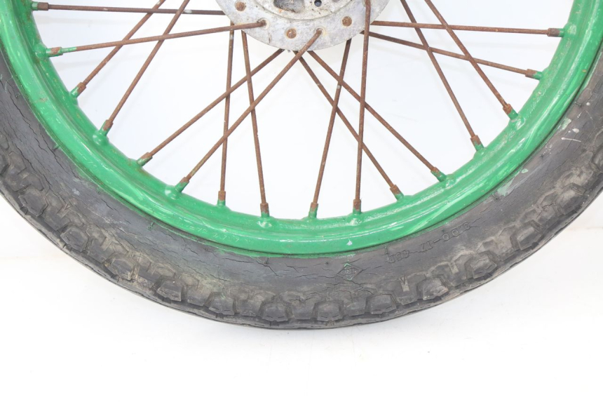 photo de FRONT WHEEL RIM YAMAHA SR 125 (1982 - 2003) - Additional view of the item