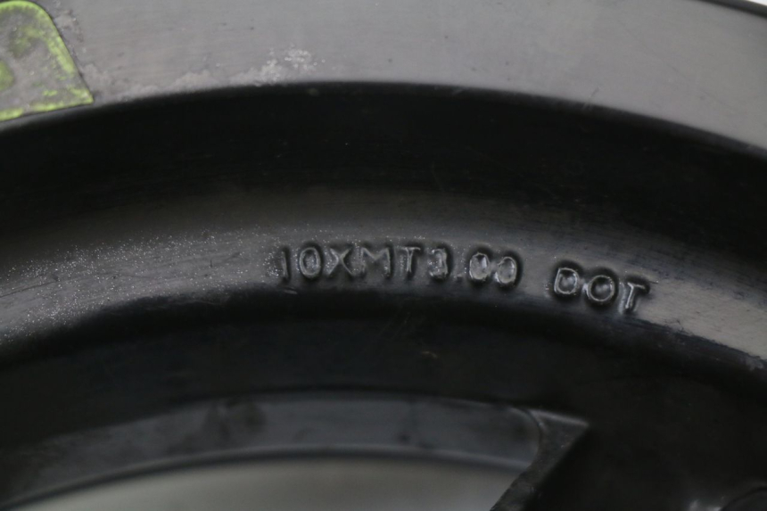 photo de FRONT RIM PEUGEOT STREETZONE I 2T 50 (2018 - 2020) - High-resolution close-up