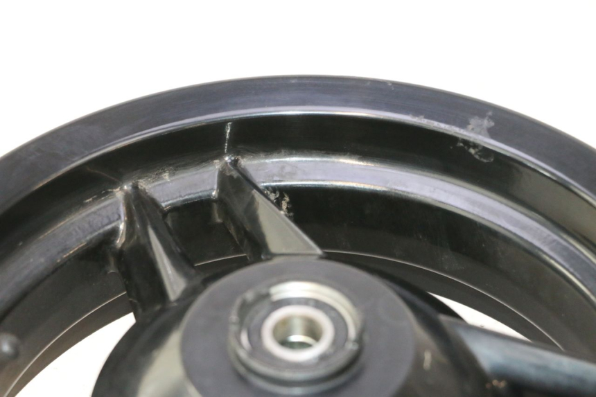 photo de FRONT RIM PEUGEOT STREETZONE NAKED 2T 50 (2014 - 2018) - Detailed visual inspection