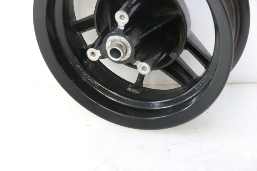 photo de FRONT RIM PEUGEOT STREETZONE NAKED 2T 50 (2014 - 2018) - Fixing points details