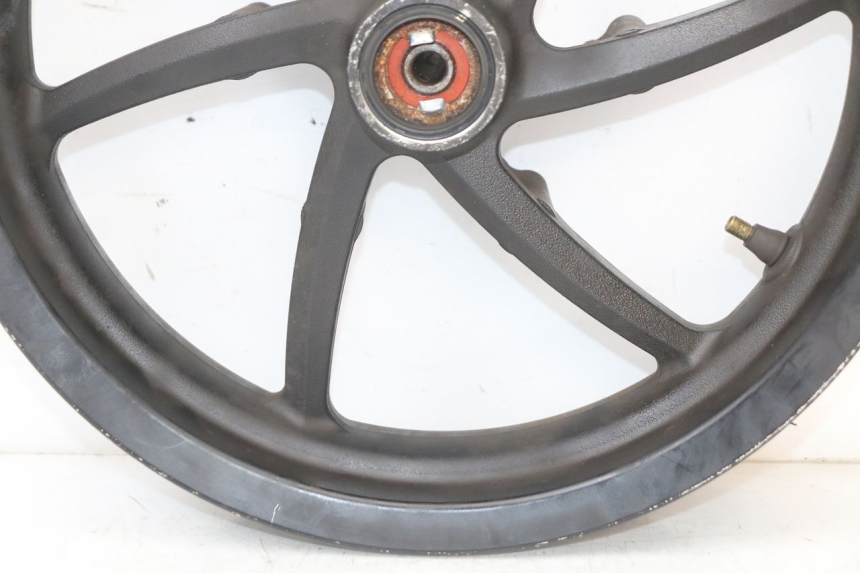 photo de FRONT RIM KYMCO SUPER 8 4T 50 (2021 - 2024) - Zoom on usage condition