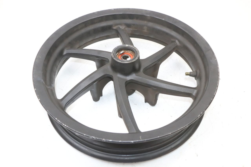 photo de FRONT RIM KYMCO SUPER 8 4T 50 (2021 - 2024) - Technical close-up