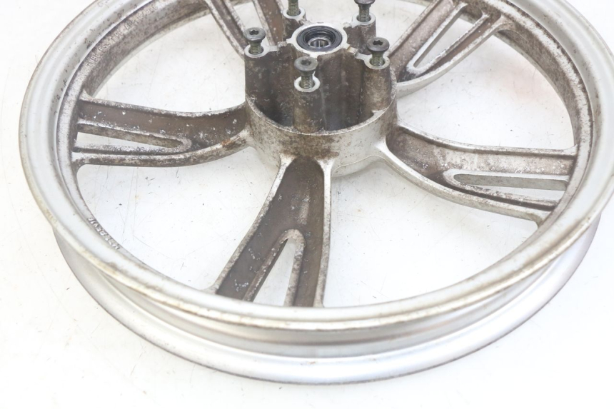 photo de FRONT WHEEL RIM PEUGEOT TWEET 4T 50 (2010 - 2014) - Alternative perspective