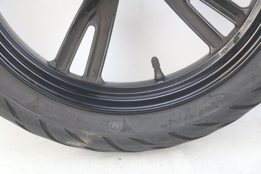 photo de FRONT WHEEL RIM PEUGEOT TWEET 125 (2010 - 2017) - Markings and original references