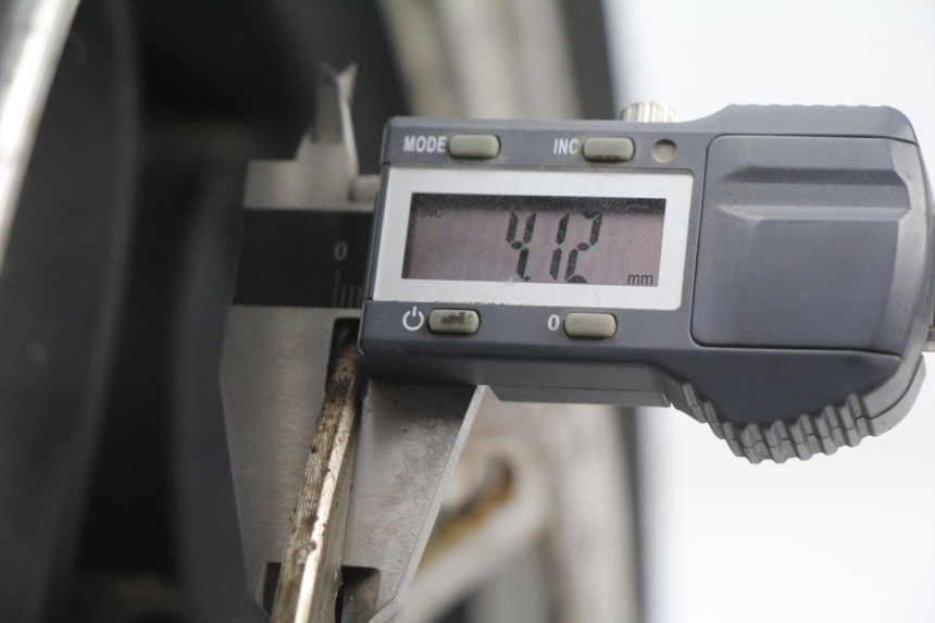photo de FRONT RIM REVATTO URBA GT 125 (2007 - 2017) - Component detail